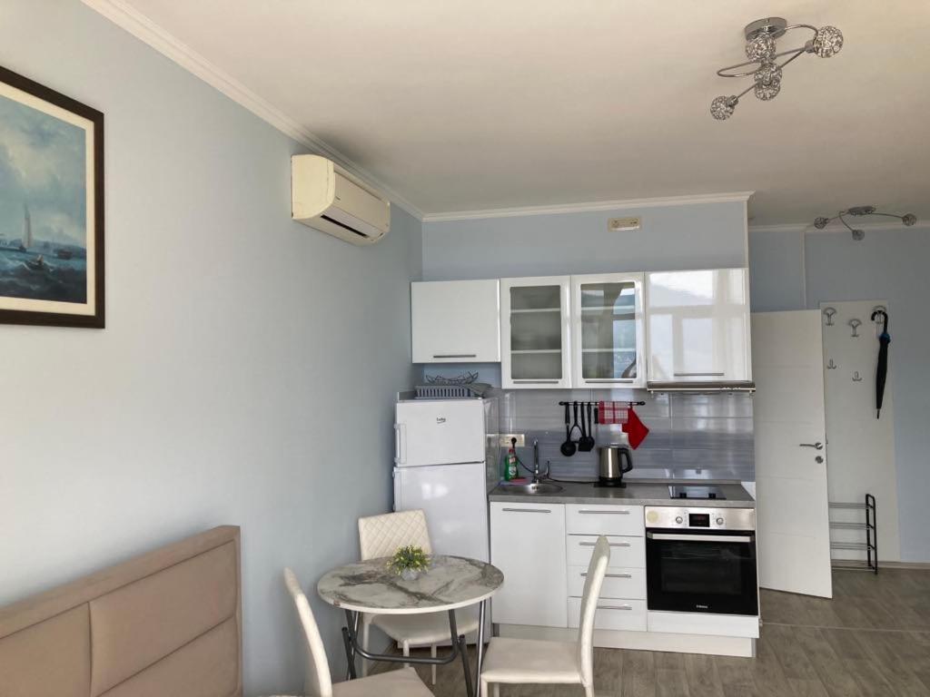 Apartments Fantasy 科托尔 外观 照片